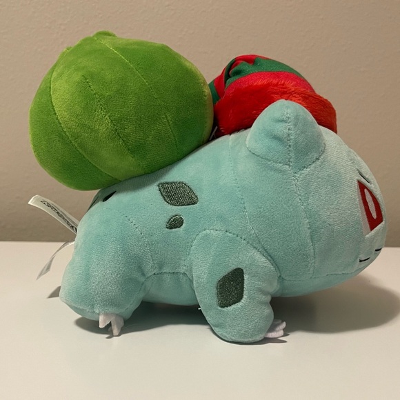 Pokémon Bulbasaur Christmas Elf - 7” X 6” - Picture 3 of 8